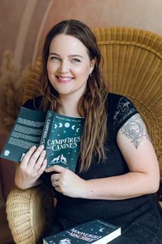 AlyHollis - Amy Yellis